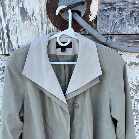 Gallery brand coat. 🧥 - Picture 3 of 10